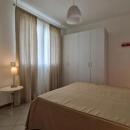 Bosco Dell'impero 2rooms Terrace アパート ビビオーネ